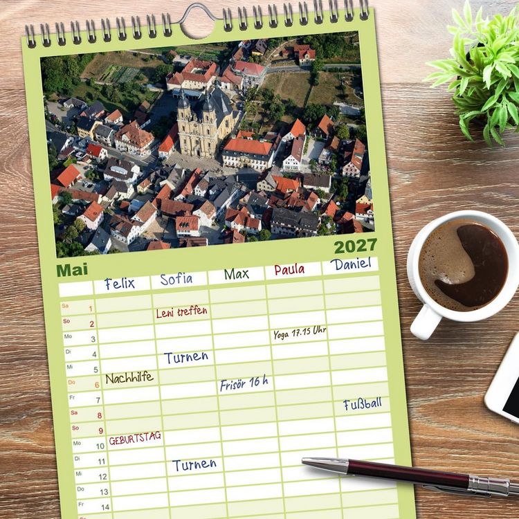 Produktbild: Familienplaner 2027 - Oberfranken aus der Vogelperspektive mit 5 Spalten (Wandkalender, 21 x 45 cm) CALVENDO