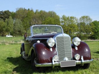 Produktbild: CALVENDO Puzzle Mercedes Benz Edle Sch&auml;tzchen | 1000 Teile Lege-Gr&ouml;&szlig;e 64x48cm Foto-Puzzle f&uuml;r gl&uuml;ckliche Stunden