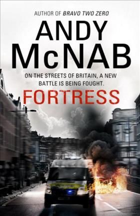 Produktbild: McNab, A: Fortress