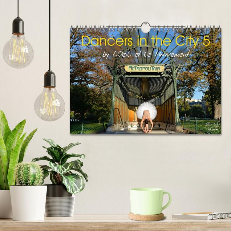 Produktbild: Dancers in the City 5 (Wall Calendar 2026 DIN A4 landscape), CALVENDO 12 Month Wall Calendar