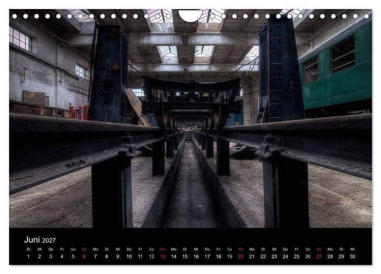 Produktbild: Verlassene Orte - Die Lokomotivwerkstatt (Wandkalender 2027 DIN A4 quer), CALVENDO Monatskalender