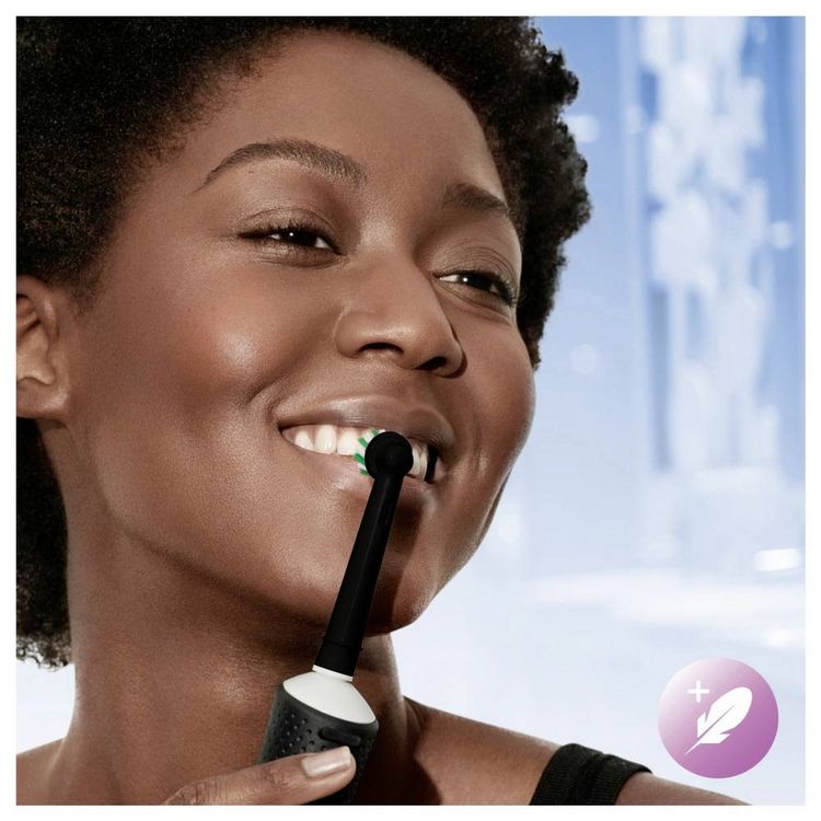 Produktbild: Oral-B Vitality Pro D103 Hangable 427063 Elektrische Zahnb&uuml;rste Schwarz