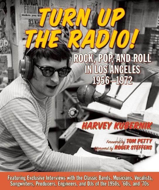Produktbild: Turn Up the Radio!
