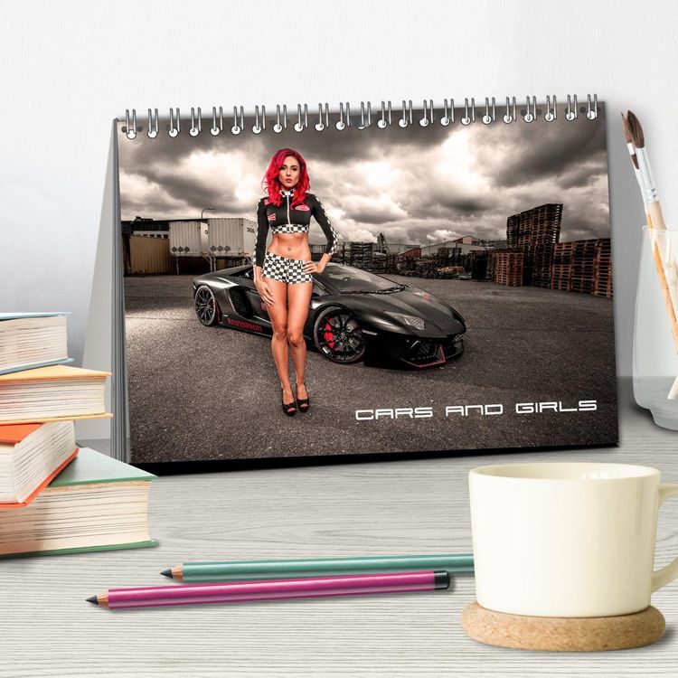 Produktbild: Cars and Girls (Tischkalender 2026 DIN A5 quer), CALVENDO Monatskalender