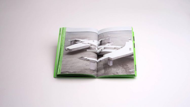 Produktbild: Larissa Fassler: Building Worlds