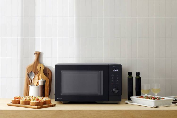 Produktbild: Panasonic NN-GD35QBEPG Mikrowelle Schwarz 1300W