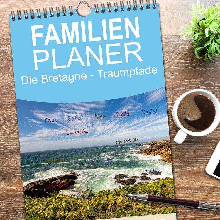 Produktbild: Familienplaner 2026 - Die Bretagne - Traumpfade mit 5 Spalten (Wandkalender, 21 x 45 cm) CALVENDO