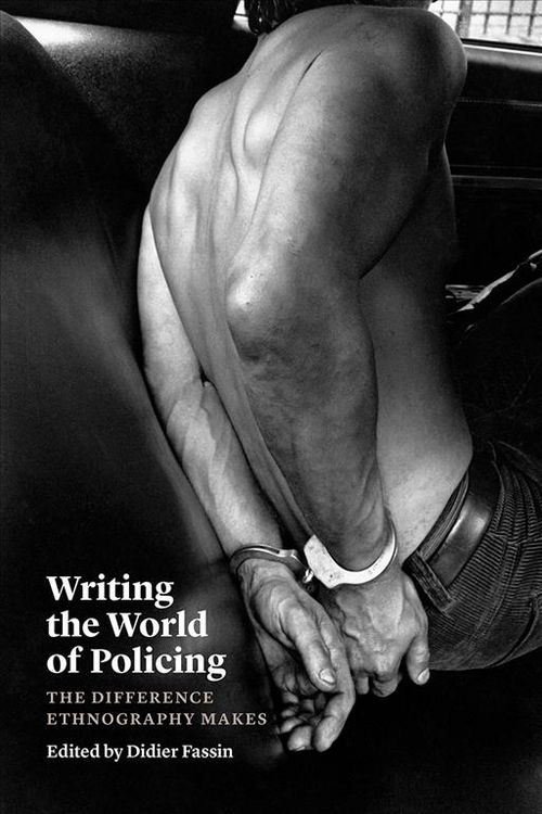 Produktbild: Writing the World of Policing