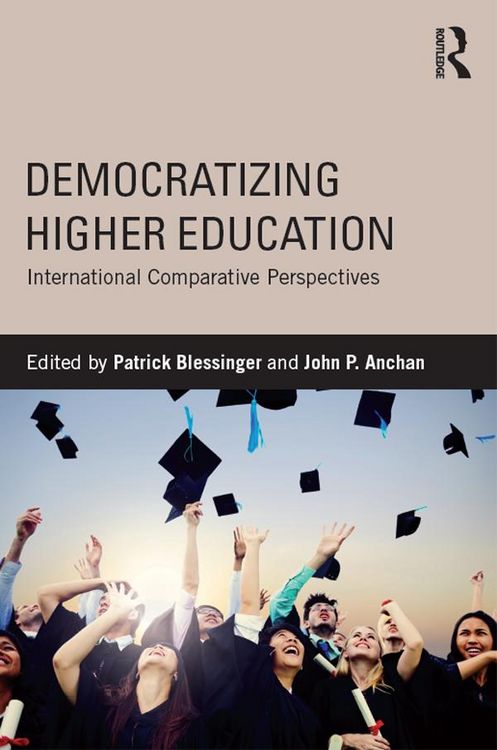 Produktbild: Democratizing Higher Education