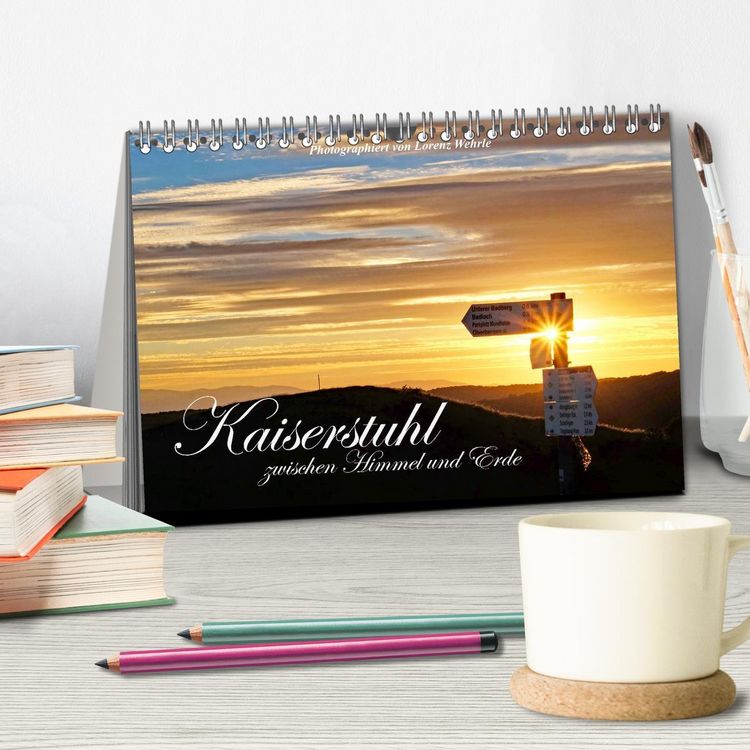 Produktbild: Kaiserstuhl zwischen Himmel und Erde (Tischkalender 2026 DIN A5 quer), CALVENDO Monatskalender
