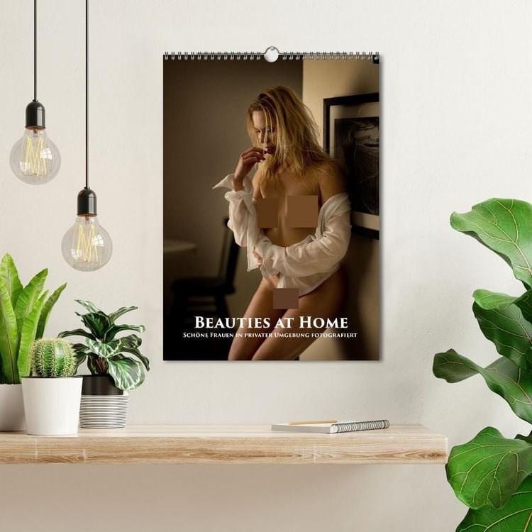 Produktbild: Beauties at Home (Wandkalender 2027 DIN A3 hoch), CALVENDO Monatskalender