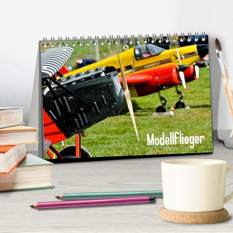 Produktbild: Modellflieger (Tischkalender 2026 DIN A5 quer), CALVENDO Monatskalender