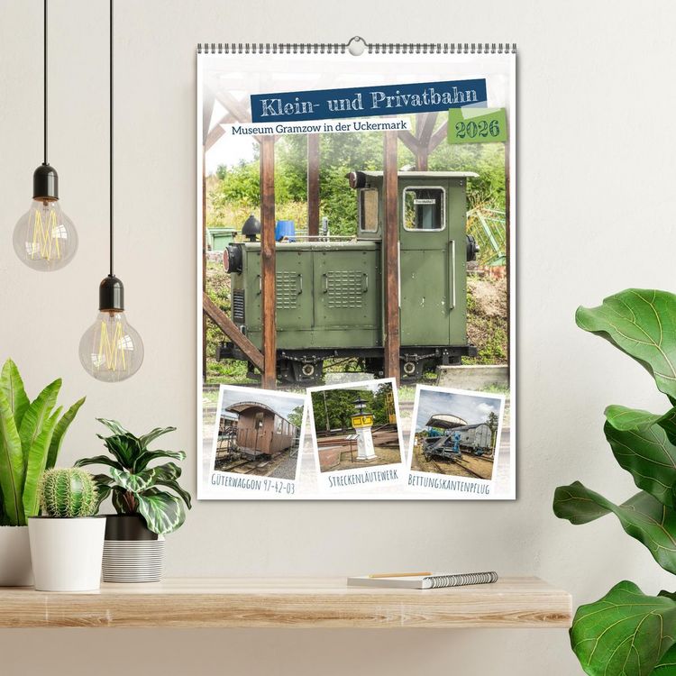Produktbild: Klein- und Privatbahn Museum Gramzow (Wandkalender 2026 DIN A2 hoch), CALVENDO Monatskalender