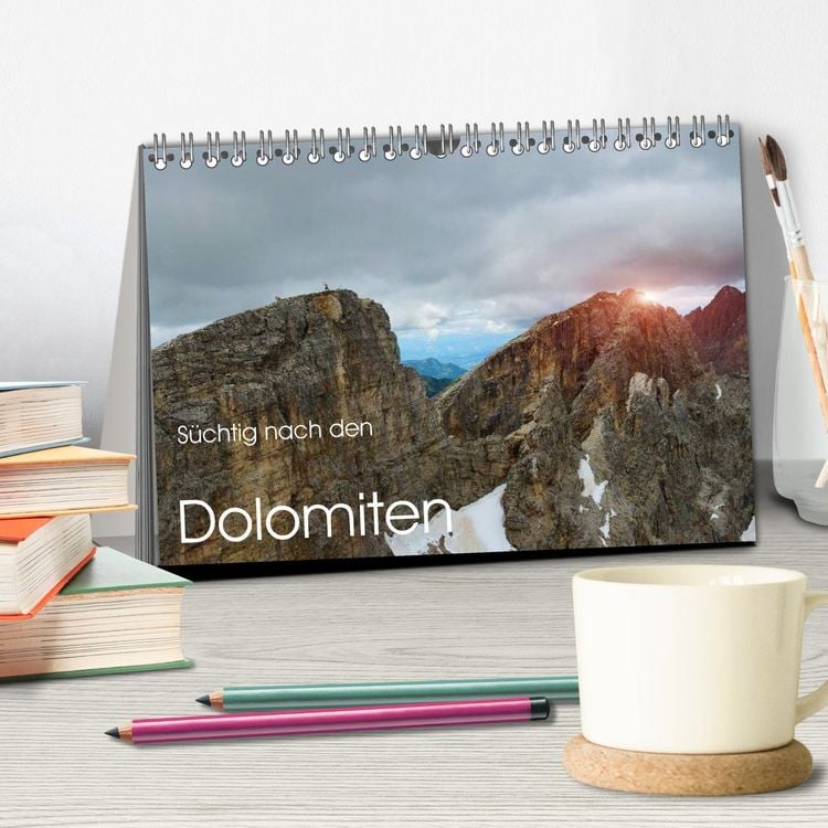 Produktbild: S&uuml;chtig nach den Dolomiten (Tischkalender 2026 DIN A5 quer), CALVENDO Monatskalender