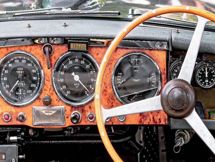 Produktbild: CALVENDO Puzzle Oldtimer - Cockpits vergangener Zeiten | 1000 Teile Lege-Gr&ouml;&szlig;e 64x48cm Foto-Puzzle f&uuml;r gl&uuml;ckliche Stunden