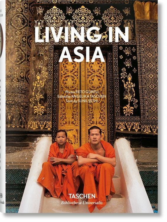 Bild vom Artikel Living in Asia vom Autor Sunil Sethi