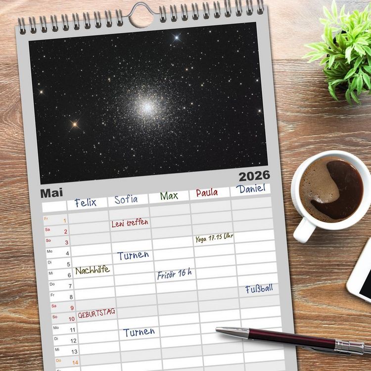 Produktbild: Familienplaner 2026 - Beeindruckendes Universum mit 5 Spalten (Wandkalender, 21 x 45 cm) CALVENDO