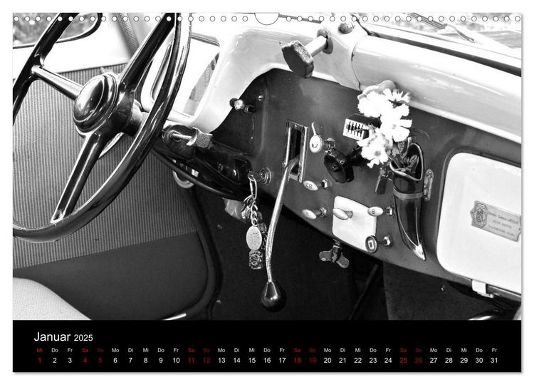 Produktbild: Citro&euml;n 11 CV Traction Avant in schwarzweiss (Wandkalender 2025 DIN A3 quer), CALVENDO Monatskalender