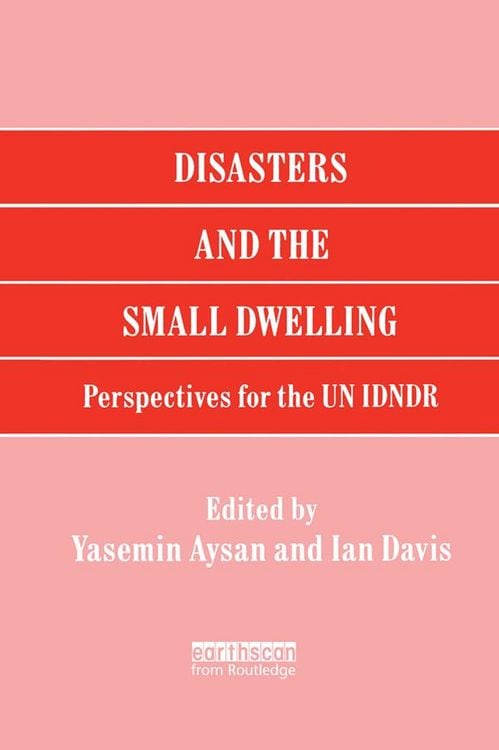 Produktbild: Disasters and the Small Dwelling