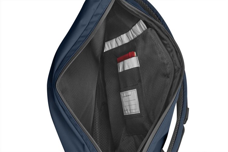 Produktbild: Moleskine Metro Roll Top Rucksack Saphir