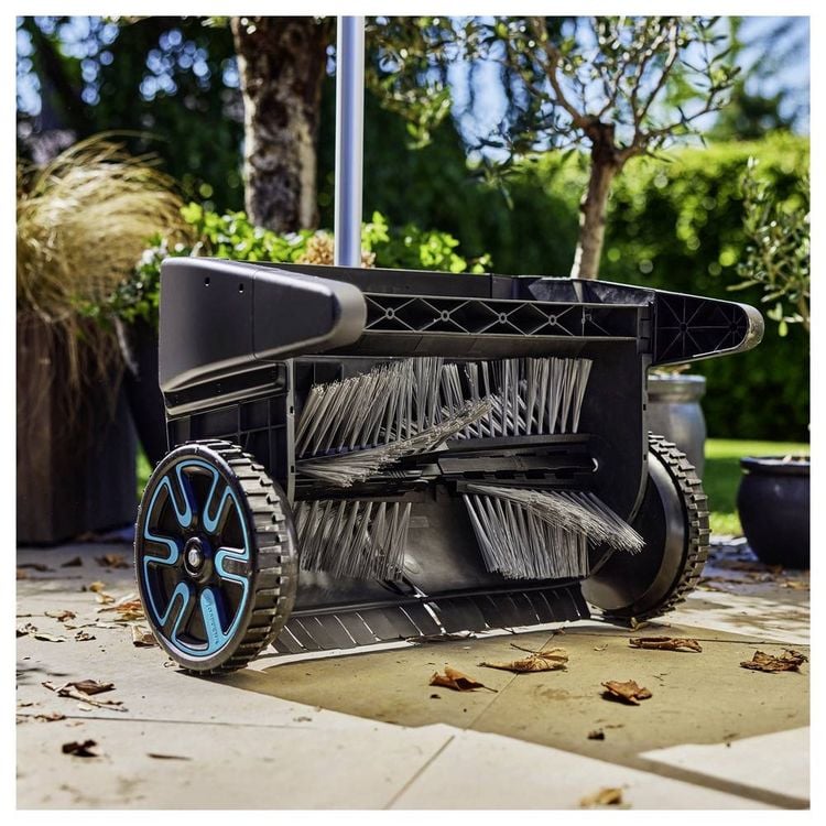 Produktbild: GARDENA 03568-20 Schrubber Arbeitsbreite 49cm
