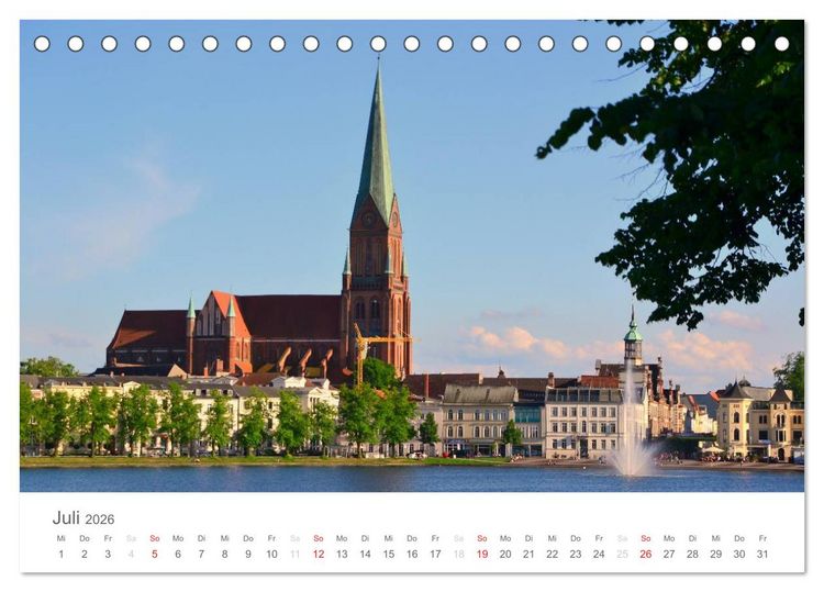 Produktbild: Schwerin - Impressionen (Tischkalender 2026 DIN A5 quer), CALVENDO Monatskalender