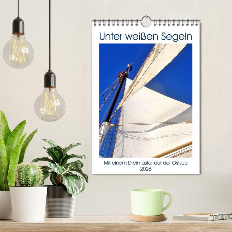 Produktbild: Unter wei&szlig;en Segeln - Mit einem Dreimaster auf der Ostsee (Wandkalender 2026 DIN A4 hoch), CALVENDO Monatskalender