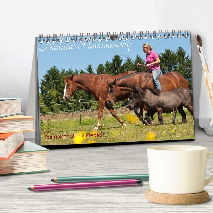 Produktbild: Natural Horsemanship - Partnerschaft mit Pferden (Tischkalender 2026 DIN A5 quer), CALVENDO Monatskalender
