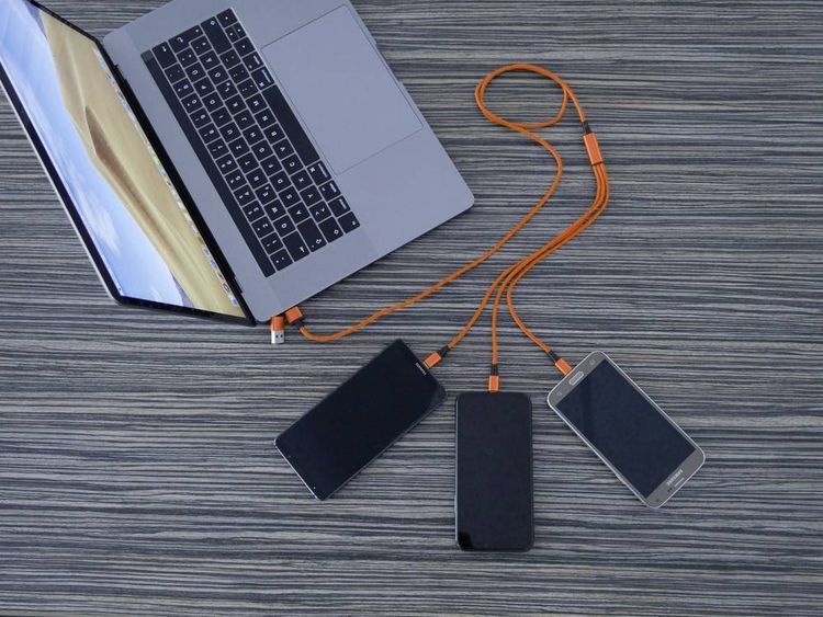 Produktbild: Smrter USB-Ladekabel USB 2.0 Apple Lightning Stecker, USB-A Stecker, USB-C&reg; Stecker, USB-Micro-B Stecker 1.20m Orange mit