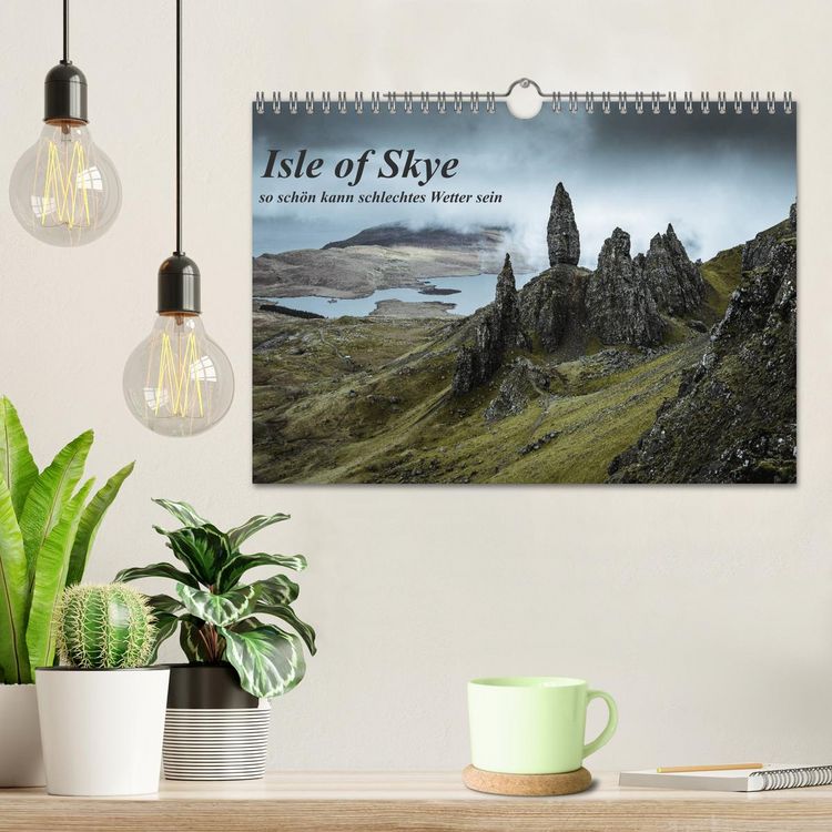 Produktbild: Isle of Skye - so sch&ouml;n kann schlechtes Wetter sein (Wandkalender 2026 DIN A4 quer), CALVENDO Monatskalender