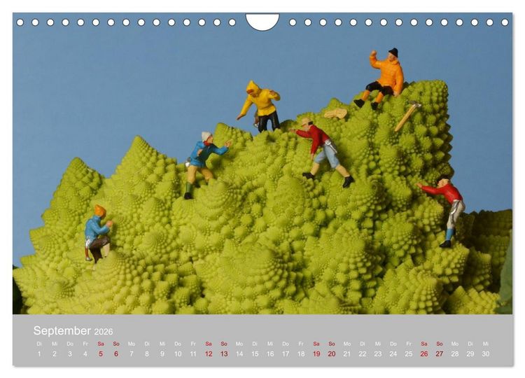 Produktbild: Das zweite Leben von Miniatur-Figuren (Wandkalender 2026 DIN A4 quer), CALVENDO Monatskalender