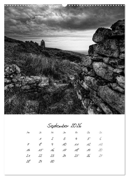 Produktbild: Schottland Monochrom (Wandkalender 2026 DIN A2 hoch), CALVENDO Monatskalender