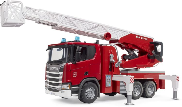 Bruder Scania Super 560R Feuerwehr mit Drehleiter & Wasserpumpe