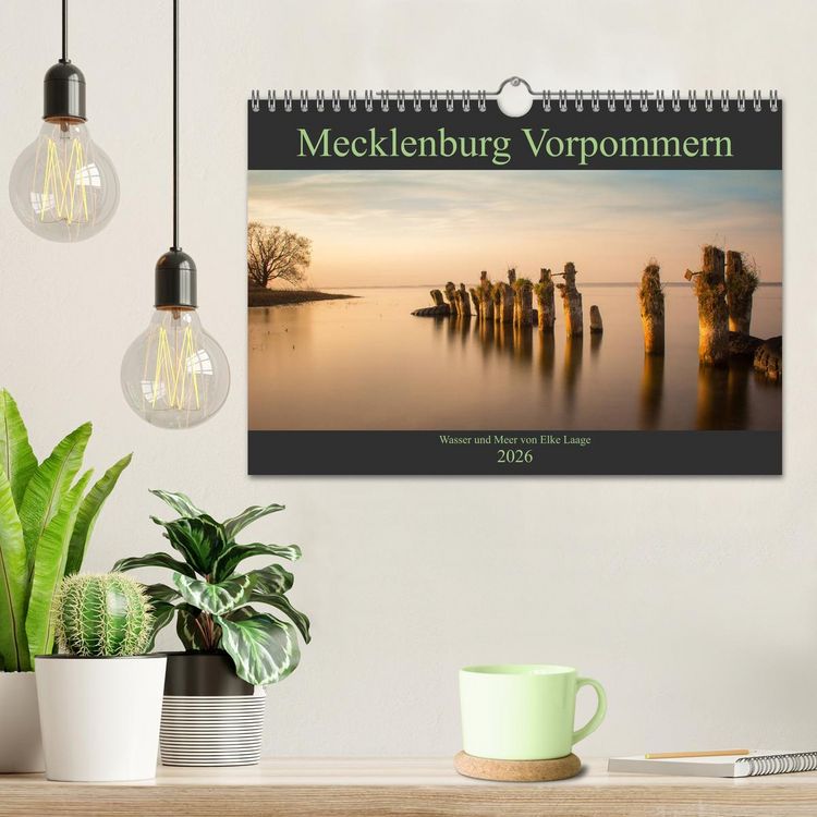 Produktbild: Mecklenburg Vorpommern - Wasser und Meer (Wandkalender 2026 DIN A4 quer), CALVENDO Monatskalender