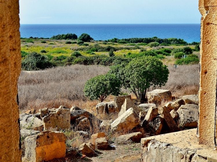 Produktbild: CALVENDO Puzzle Die griechischen Ruinen in Selinunt | 1000 Teile Lege-Gr&ouml;&szlig;e 64x48cm Foto-Puzzle f&uuml;r gl&uuml;ckliche Stunden