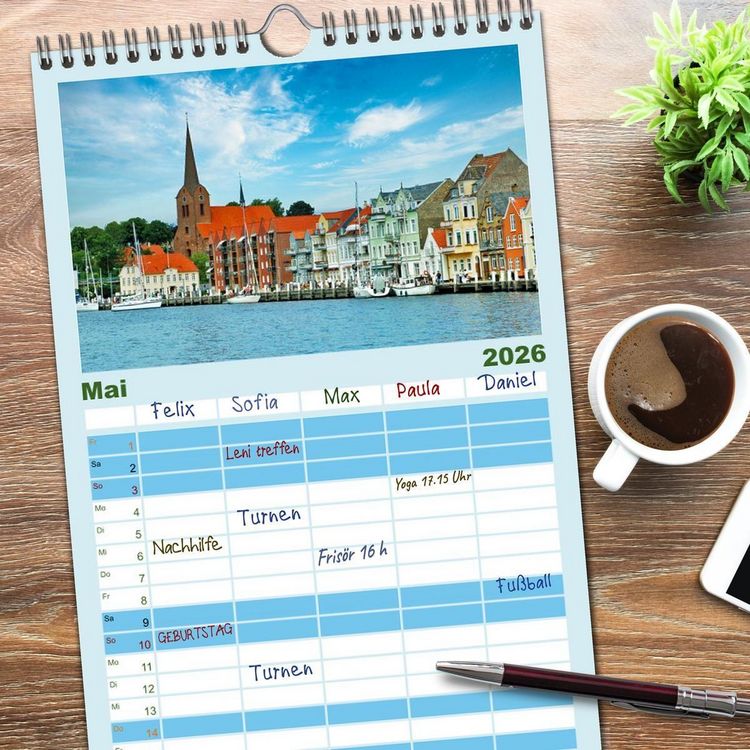 Produktbild: Familienplaner 2026 - Sehenswertes im S&uuml;den D&auml;nemarks mit 5 Spalten (Wandkalender, 21 x 45 cm) CALVENDO