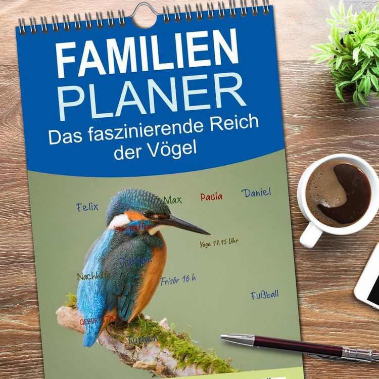 Produktbild: Familienplaner 2026 - Das faszinierende Reich der V&ouml;gel mit 5 Spalten (Wandkalender, 21 x 45 cm) CALVENDO