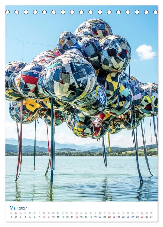 Produktbild: Upcycling ART - Kunst, die Ressourcen respektiert (Tischkalender 2027 DIN A5 hoch), CALVENDO Monatskalender