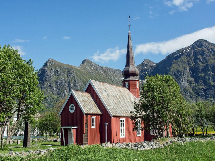 Produktbild: CALVENDO Puzzle Ein Motiv aus dem Kalender Die sch&ouml;nsten Kirchen der Lofoten | 1000 Teile Lege-Gr&ouml;&szlig;e 64x48cm Foto-Puzzle f&uuml;r gl&uuml;ckliche Stunden
