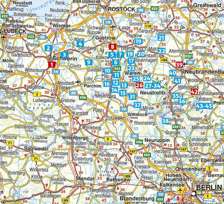 Produktbild: ROTHER Wanderf&uuml;hrer Mecklenburgische Seenplatte. 45 Touren im &raquo;Land der tausend Seen&laquo; &ndash; mit Nationalpark M&uuml;ritz