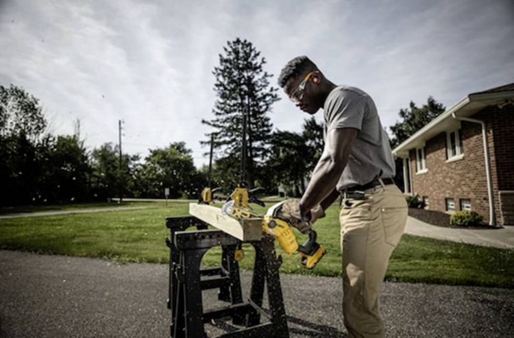 Produktbild: DEWALT Akku Akku-Kettens&auml;ge Schwertl&auml;nge 200mm