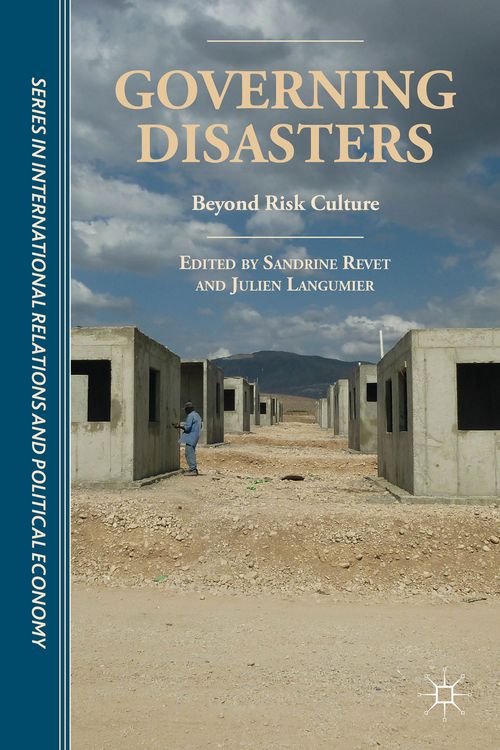 Produktbild: Governing Disasters