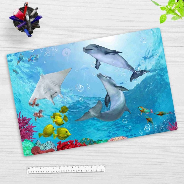 Produktbild: Cover-your-desk Schreibtischunterlage f&uuml;r Kinder und Erwachsene Delfine unter Wasser, aus hochwertigem Vinyl , 60 x 40 cm