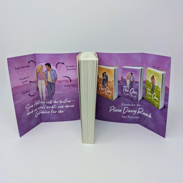 Produktbild: The One I Stood Beside