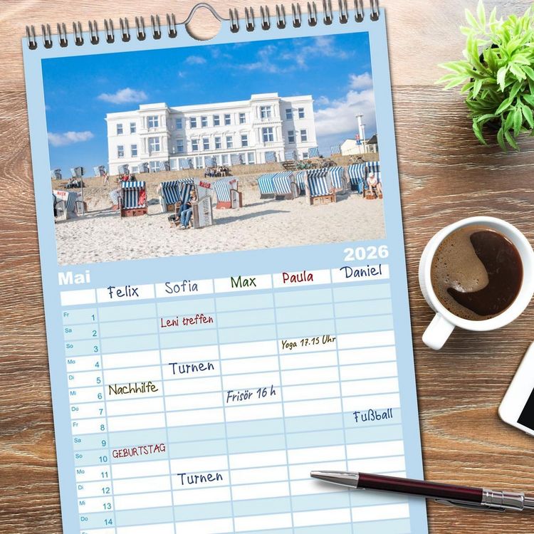 Produktbild: Familienplaner 2026 - Sommer auf Norderney mit 5 Spalten (Wandkalender, 21 x 45 cm) CALVENDO