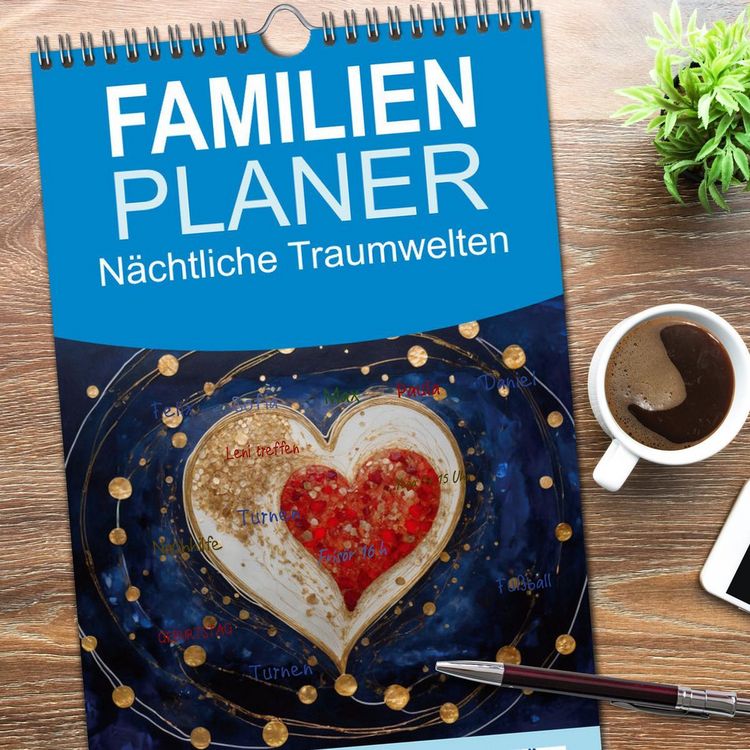 Produktbild: Familienplaner 2026 - N&auml;chtliche Traumwelten mit 5 Spalten (Wandkalender, 21 x 45 cm) CALVENDO
