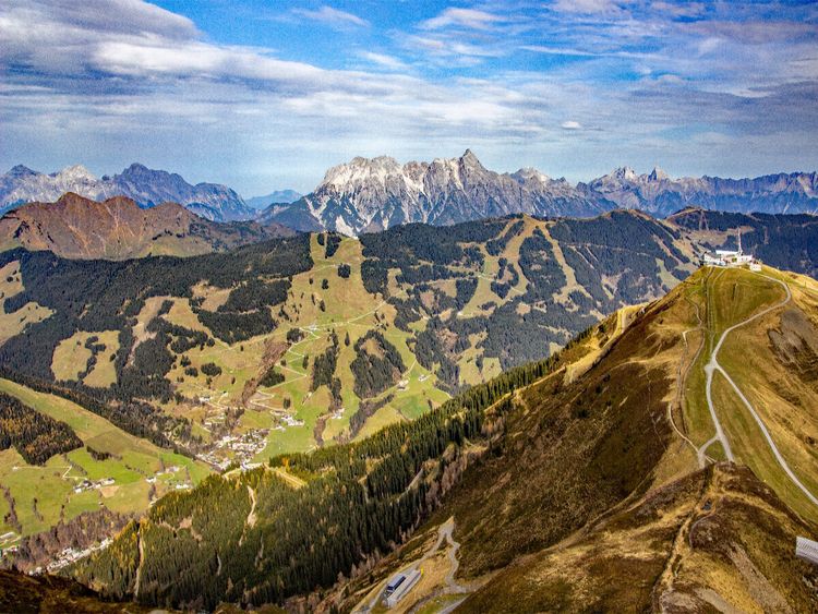 Produktbild: CALVENDO Puzzle Sch&ouml;ner Ausblick auf den Schattberg Ostgipfel | 1000 Teile Lege-Gr&ouml;&szlig;e 64x48cm Foto-Puzzle f&uuml;r gl&uuml;ckliche Stunden