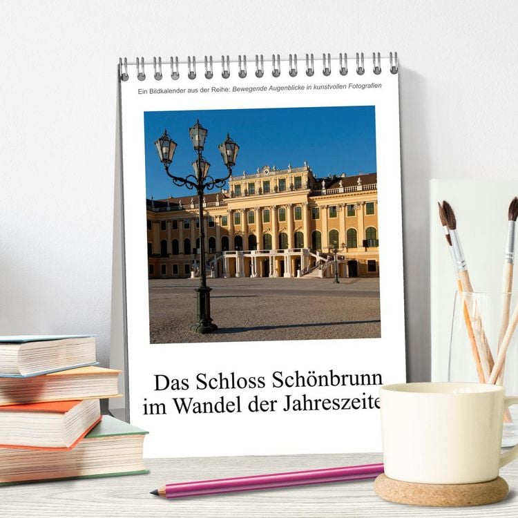 Produktbild: Schloss Sch&ouml;nbrunn im Wandel der Jahreszeiten (Tischkalender 2026 DIN A5 hoch), CALVENDO Monatskalender