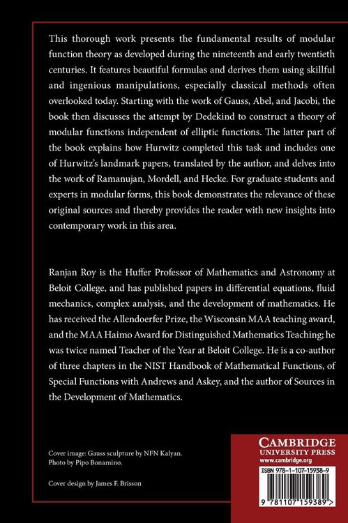Produktbild: Elliptic and Modular Functions from Gauss to Dedekind to Hecke