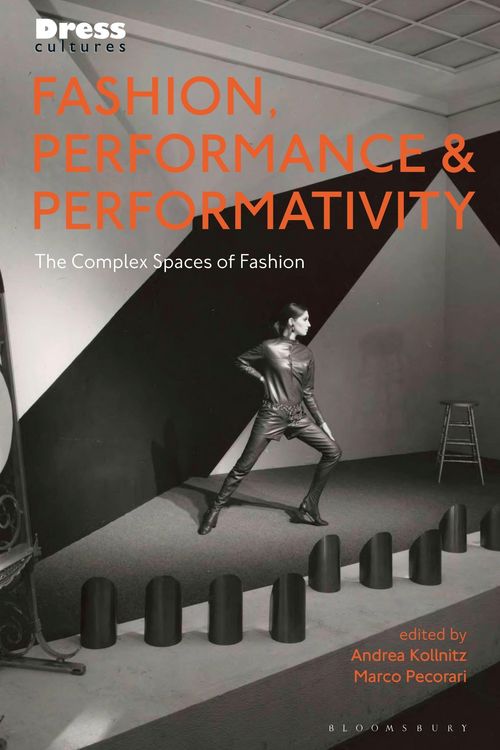 Produktbild: Fashion, Performance, and Performativity